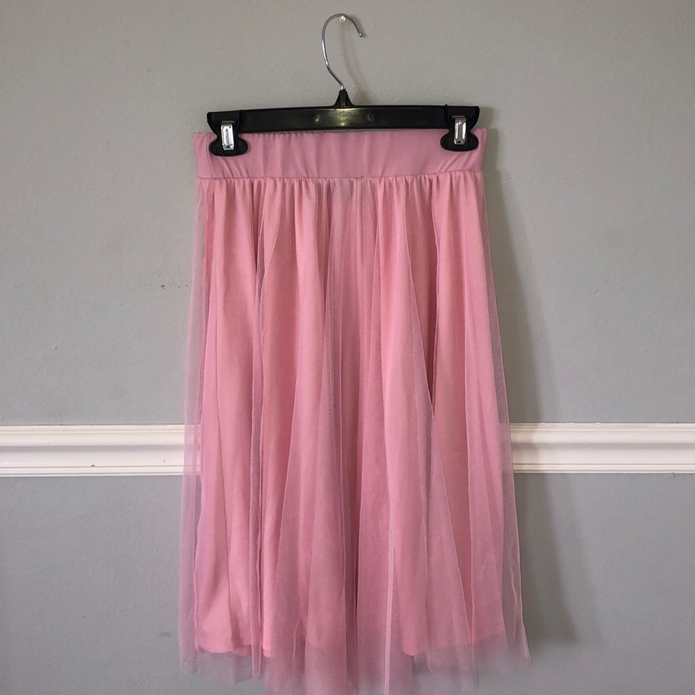 Baby Pink flowy skirt